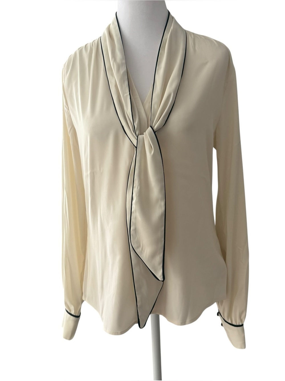 Express Relaxed Portofino Cream Long-Sleeve Tie-Neck Blouse with Black Trim